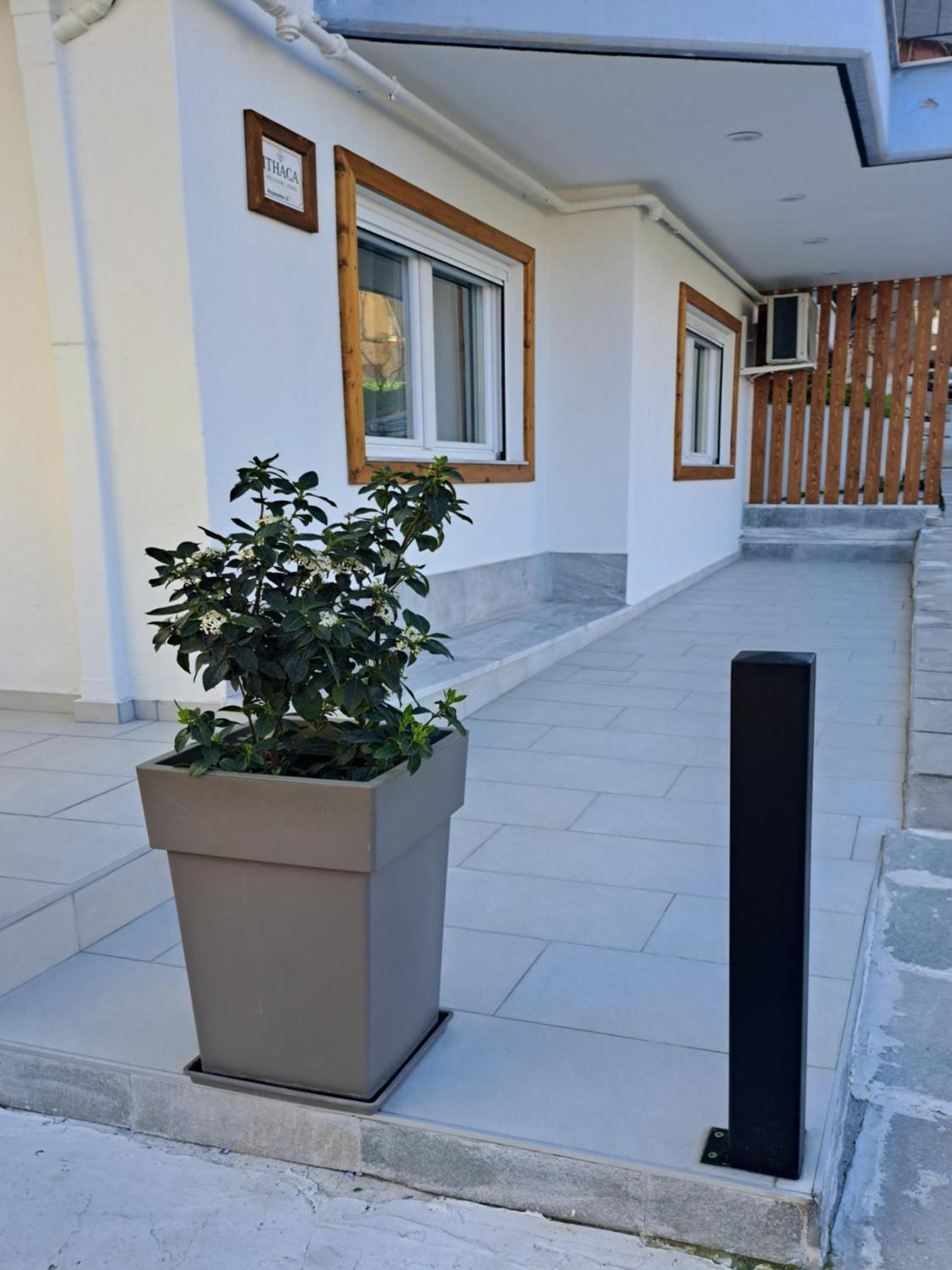 Ithaca Σπίτι Με Αυτόνομη Είσοδο Apartment Salonic Exterior foto